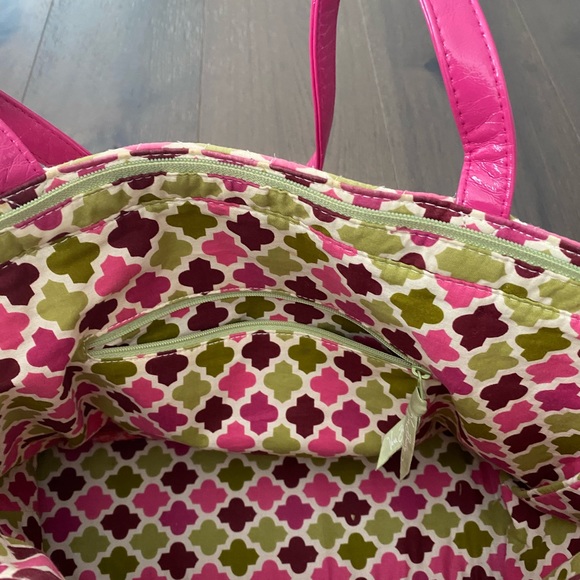 Vera Bradley Zippered Tote Bag - Picture 3 of 4